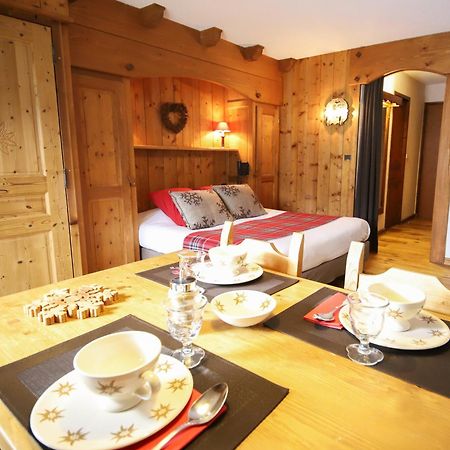 Residence Hôtelière La Renardiere Samoëns Esterno foto