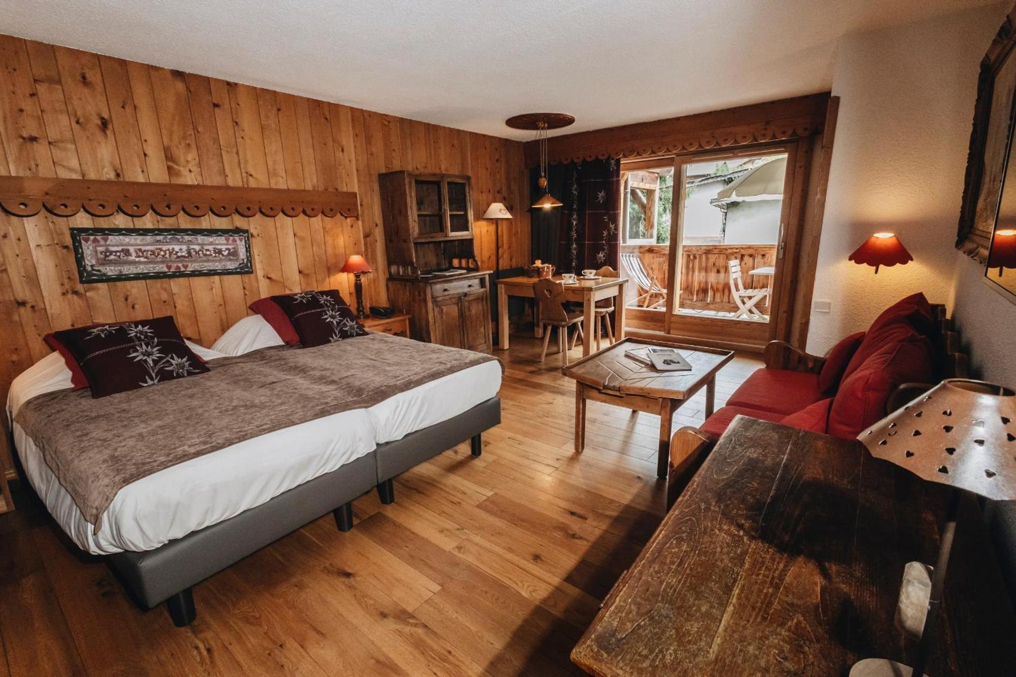 Residence Hôtelière La Renardiere Samoëns Esterno foto